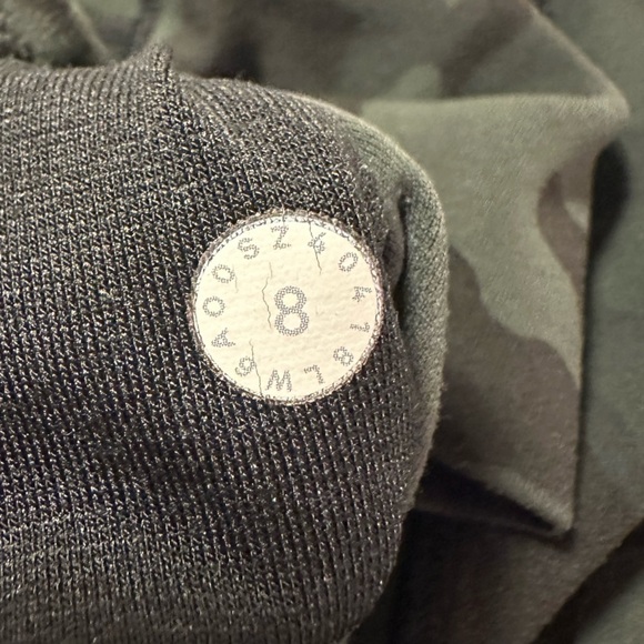 Lululemon Align Crop Leggings
Incognito Camo Print Multi Gator Green - Picture 10 of 12